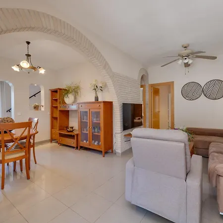 Casa Con Piscina Privada Y Bbq - Playa 12min A Pie Ferienhaus *