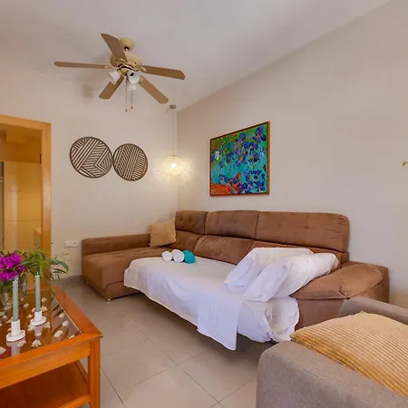 Casa Con Piscina Privada Y Bbq - Playa 12min A Pie Ferienhaus