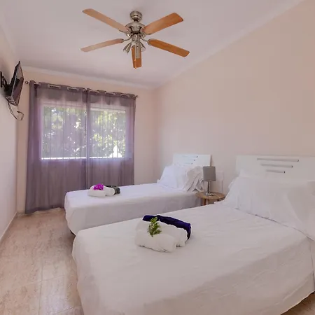 Casa Con Piscina Privada Y Bbq - Playa 12min A Pie * Torrevieja